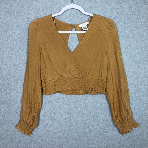 Kirious Tops - Kirious‎ Shirt Womens Small Gold Blouse Crop Open Back Twee Festival Animal Mob